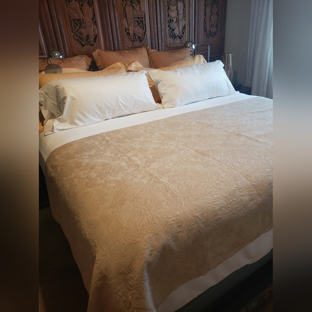Sferra king size coverlet